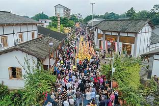 踢了大半场！苏亚雷斯第74分钟被换下